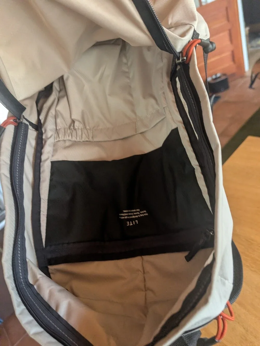 Bellroy lite 20l Ash
